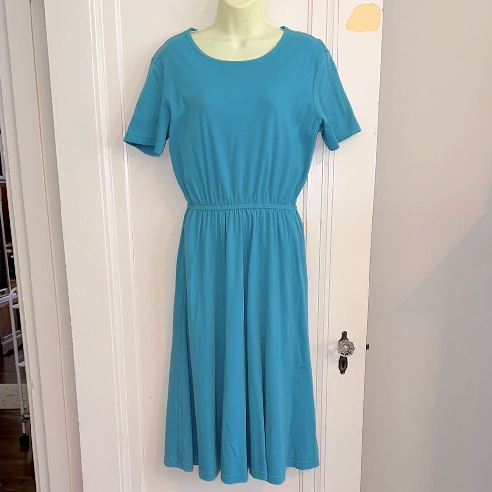 Vintage‎ 80s Aqua/Turquoise Blue Knit Short Sleeve Dress with Full Skirt